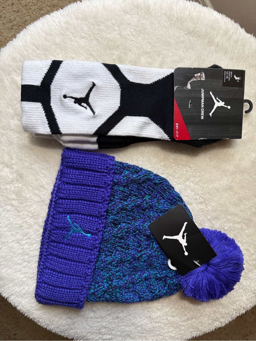 Nike Air Jordan Unisex Beanie + Men’s XL Jumpman Crew Socks Bundle NWT